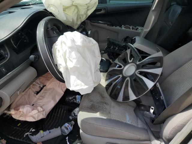 4T1BF1FK9CU550070 - 2012 TOYOTA CAMRY BASE WHITE photo 7