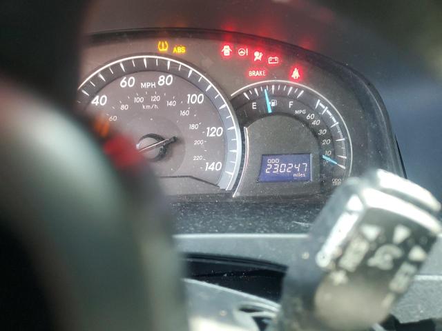 4T1BF1FK9CU550070 - 2012 TOYOTA CAMRY BASE WHITE photo 9