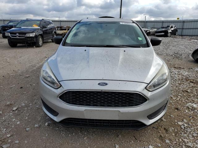 1FADP3E23GL288524 - 2016 FORD FOCUS S SILVER photo 5