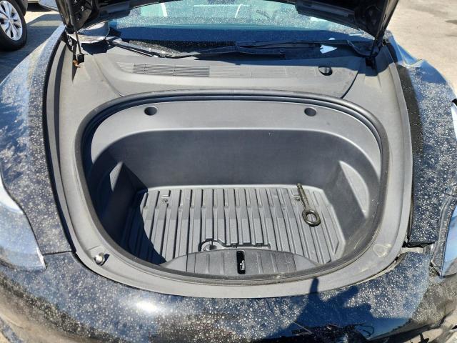 5YJ3E1EC8NF241613 - 2022 TESLA MODEL 3 Negro foto 11