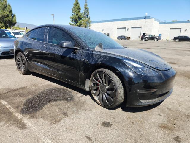 5YJ3E1EC8NF241613 - 2022 TESLA MODEL 3 Negro foto 4