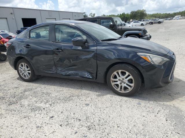 3MYDLBYV3JY331331 - 2018 TOYOTA YARIS IA Qara foto 4