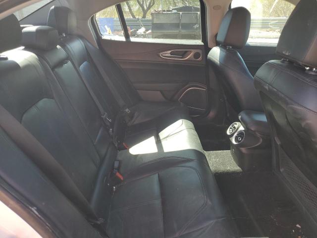 ZARFAEDN8H7552204 - 2017 ALFA ROMEO GIULIA Q4 თეთრი ფოტო 10