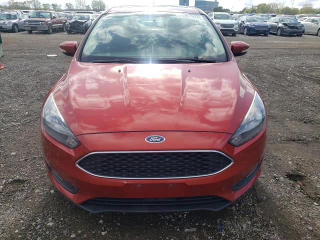 1FADP3H24JL240629 - 2018 FORD FOCUS SEL RED photo 5