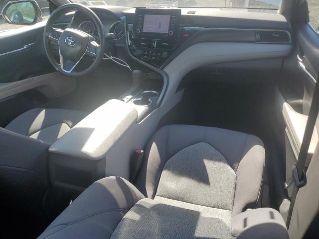 4T1C11BK6MU025946 - 2021 TOYOTA CAMRY LE SILVER photo 8