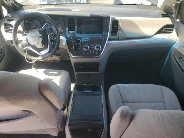 5TDKK3DC5GS722838 - 2016 TOYOTA SIENNA LE 灰色 照片 8