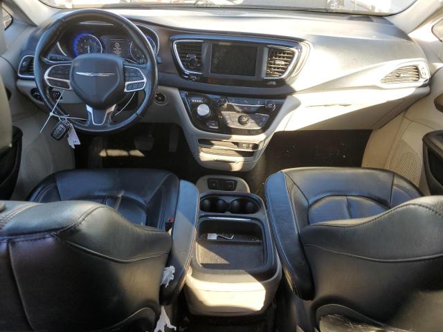 2C4RC1BG4KR651669 - 2019 CHRYSLER PACIFICA TOURING L WHITE photo 8