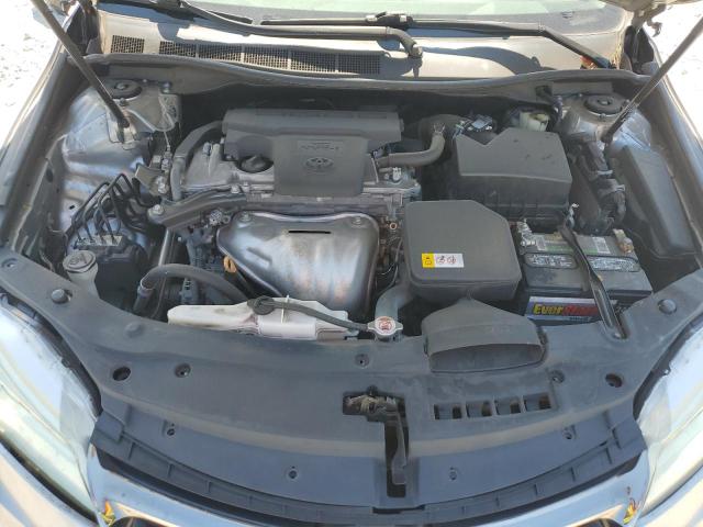 4T1BF1FK0HU783939 - 2017 TOYOTA CAMRY LE SILVER photo 11