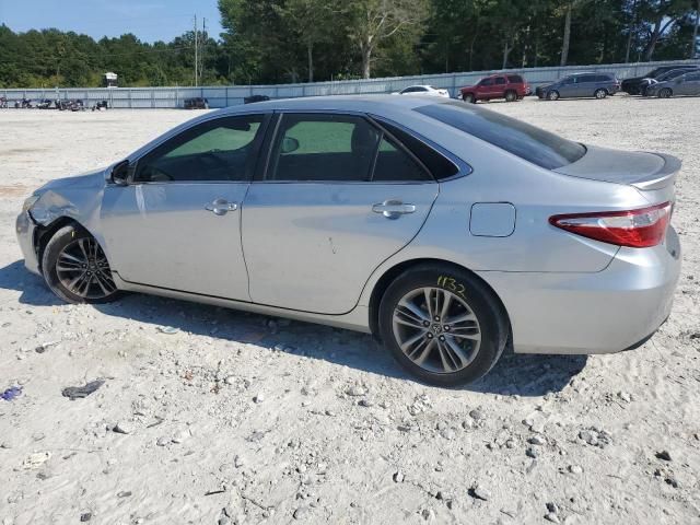 4T1BF1FK0HU783939 - 2017 TOYOTA CAMRY LE SILVER photo 2