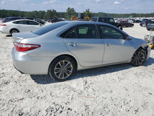 4T1BF1FK0HU783939 - 2017 TOYOTA CAMRY LE SILVER photo 3