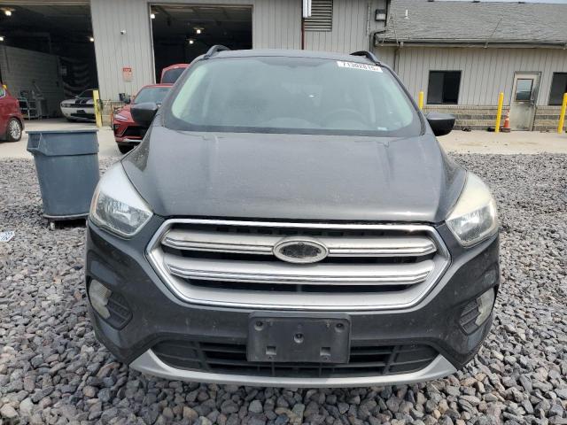 1FMCU0GD6JUB14097 - 2018 FORD ESCAPE SE Серый фото 5
