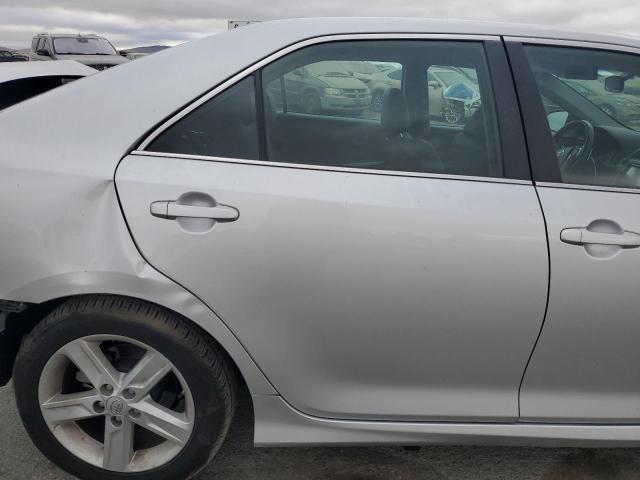 4T1BF1FKXCU599889 - 2012 TOYOTA CAMRY BASE SILVER photo 10