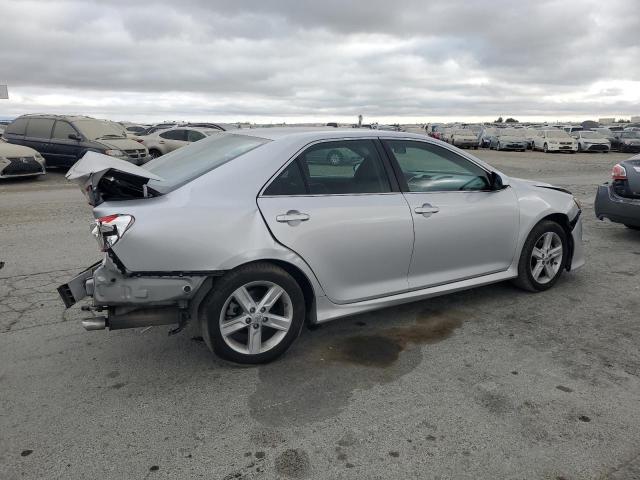 4T1BF1FKXCU599889 - 2012 TOYOTA CAMRY BASE SILVER photo 3