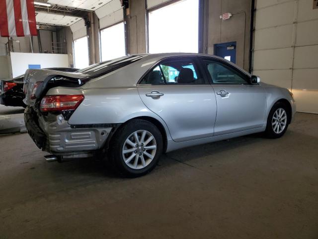 4T4BF3EK3BR095783 - 2011 TOYOTA CAMRY BASE ვერცხლისფერი ფოტო 3