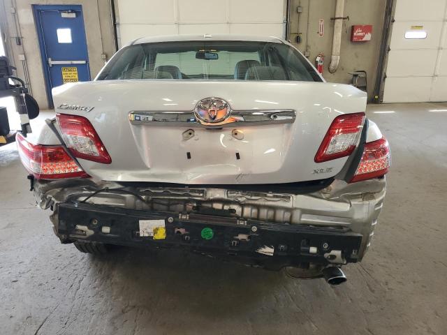 4T4BF3EK3BR095783 - 2011 TOYOTA CAMRY BASE ვერცხლისფერი ფოტო 6