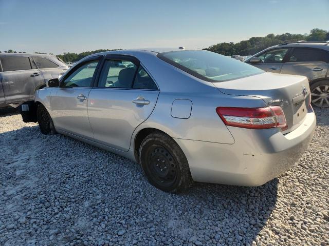 4T1BF3EK3BU145012 - 2011 TOYOTA CAMRY BASE Gümüş fotoğraf 2