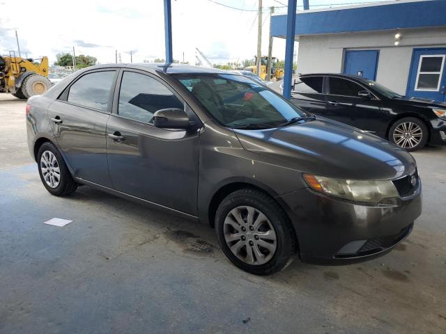 KNAFU4A29A5834663 - 2010 KIA FORTE EX BROWN photo 4
