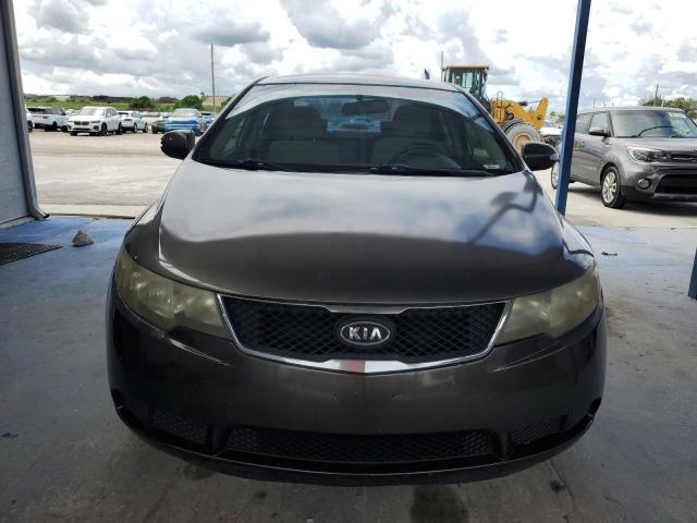 KNAFU4A29A5834663 - 2010 KIA FORTE EX BROWN photo 5