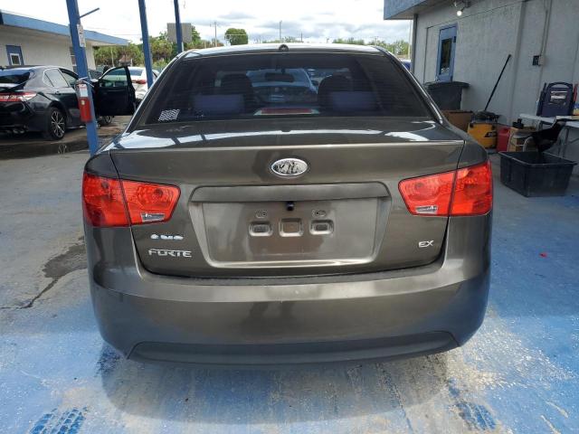 KNAFU4A29A5834663 - 2010 KIA FORTE EX BROWN photo 6