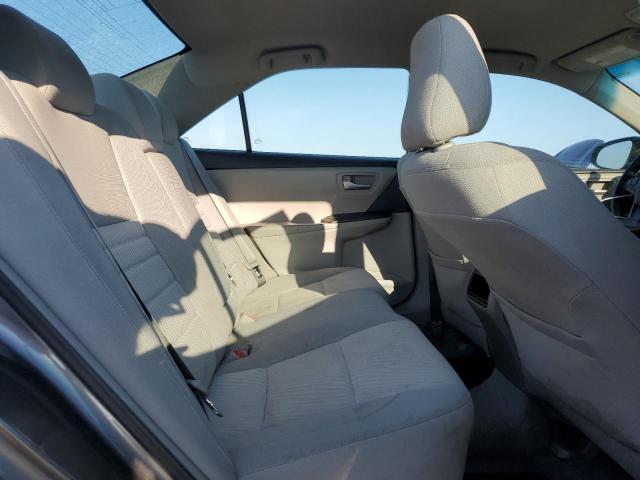 4T4BF1FK9FR514843 - 2015 TOYOTA CAMRY LE GRAY photo 10