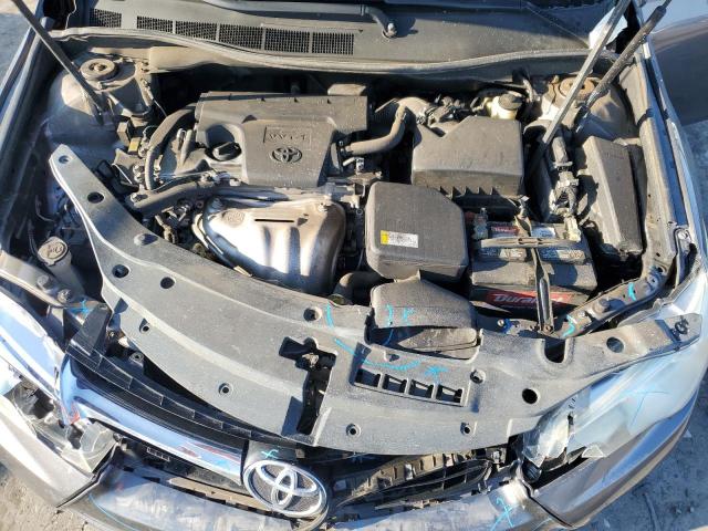 4T4BF1FK9FR514843 - 2015 TOYOTA CAMRY LE GRAY photo 11