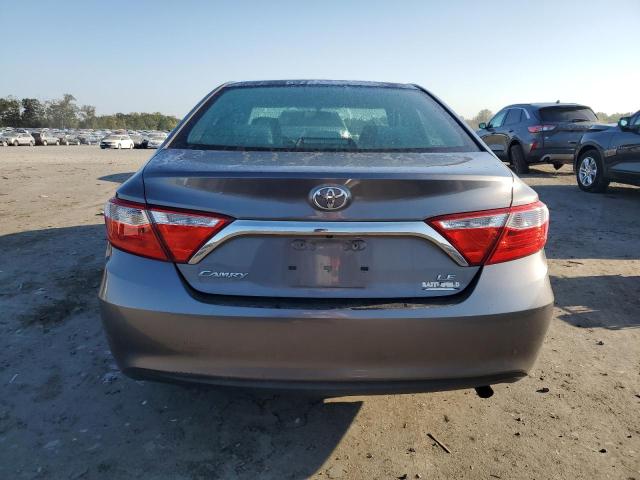 4T4BF1FK9FR514843 - 2015 TOYOTA CAMRY LE GRAY photo 6