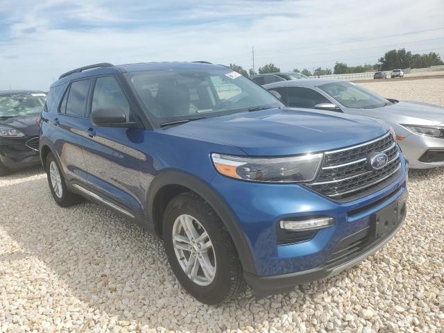 1FMSK7DH7NGB06578 - 2022 FORD EXPLORER XLT BLUE photo 4