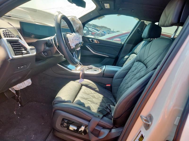 5UX23EU00R9S11777 - 2024 BMW X5 XDRIVE40I Biały zdjęcie 7