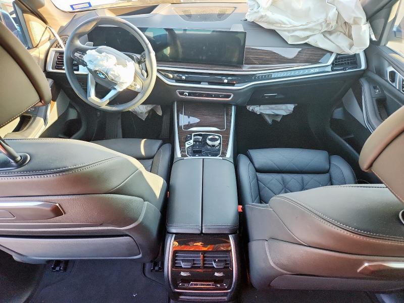 5UX23EU00R9S11777 - 2024 BMW X5 XDRIVE40I Biały zdjęcie 8