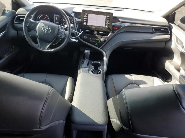 4T1G11AK7RU847441 - 2024 TOYOTA CAMRY SE NIGHT SHADE WHITE photo 8