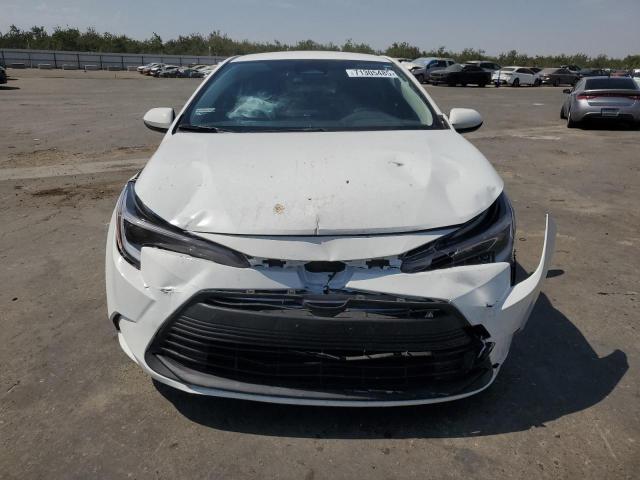 JTDBCMFE6S3093750 - 2025 TOYOTA COROLLA LE WHITE photo 5