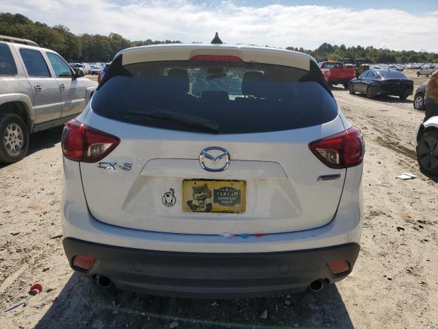 JM3KE2CYXG0657686 - 2016 MAZDA CX-5 TOURING WHITE photo 6