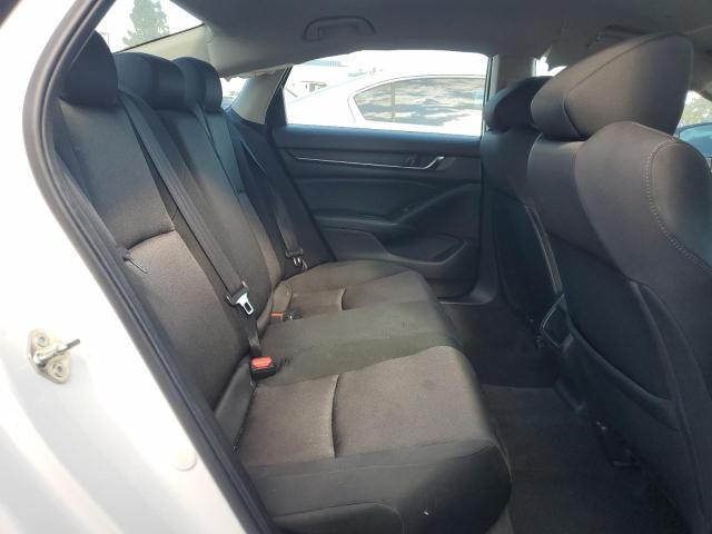 1HGCV1F1XJA090226 - 2018 HONDA ACCORD LX თეთრი ფოტო 10