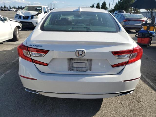 1HGCV1F1XJA090226 - 2018 HONDA ACCORD LX თეთრი ფოტო 6
