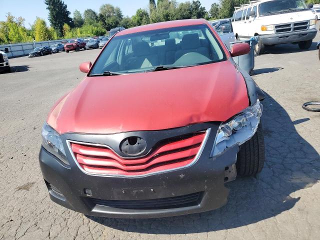 4T1BF3EK2BU605857 - 2011 TOYOTA CAMRY BASE RED photo 5