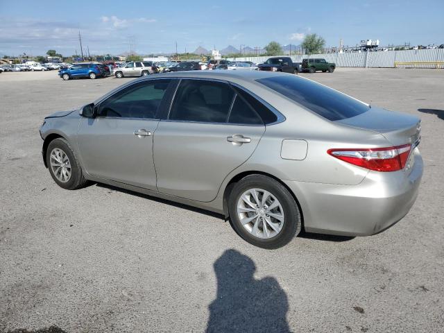 4T4BF1FK5GR579108 - 2016 TOYOTA CAMRY LE SILVER photo 2