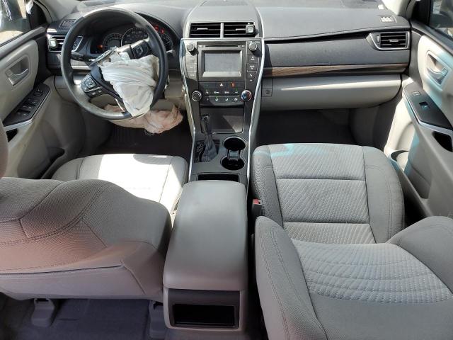 4T4BF1FK1FR490067 - 2015 TOYOTA CAMRY LE 银色 照片 8