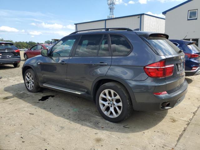 5UXZV4C59BL408245 - 2011 BMW X5 XDRIVE35I GRAY photo 2