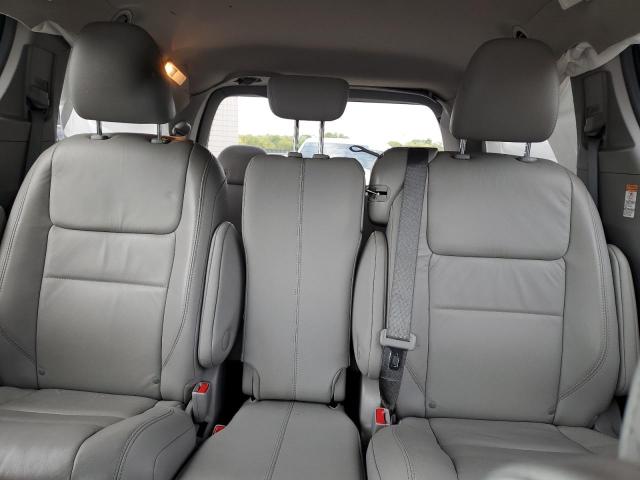 5TDYZ3DC6HS882220 - 2017 TOYOTA SIENNA XLE ვერცხლისფერი ფოტო 10