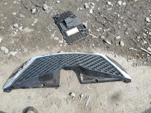 5TDYZ3DC6HS882220 - 2017 TOYOTA SIENNA XLE ვერცხლისფერი ფოტო 13