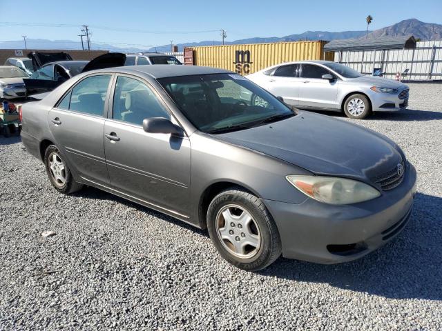 JTDBE32KX40245517 - 2004 TOYOTA CAMRY LE GRAY photo 4