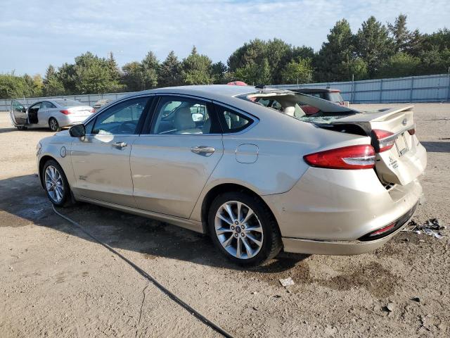 3FA6P0SU6HR199028 - 2017 FORD FUSION TITANIUM PHEV 金色 照片 2
