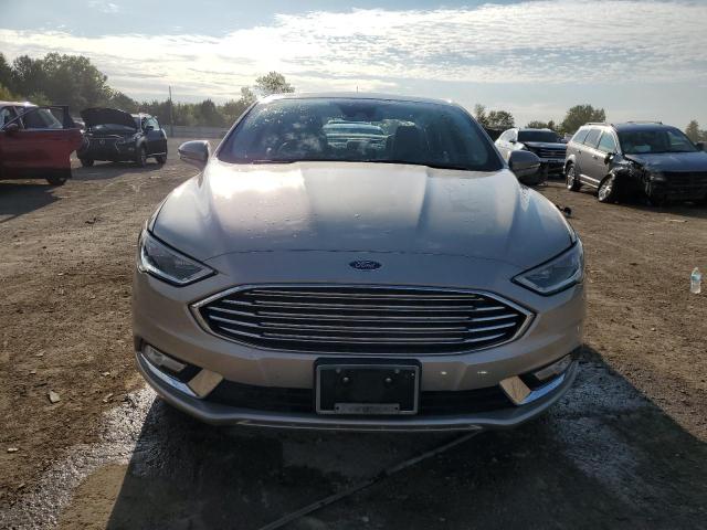 3FA6P0SU6HR199028 - 2017 FORD FUSION TITANIUM PHEV 金色 照片 5