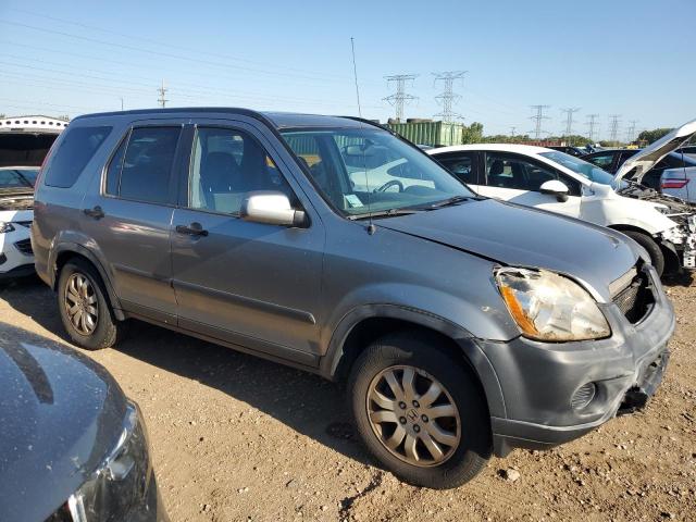 JHLRD78815C050459 - 2005 HONDA CR-V EX SILVER photo 4