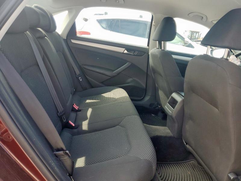 1VWAP7A3XCC020404 - 2012 VOLKSWAGEN PASSAT S BURGUNDY photo 10