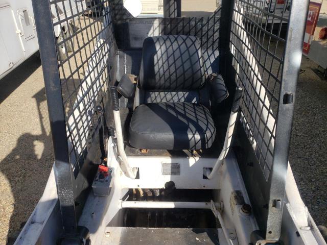 0000004970M11027 - 1976 BOBCAT 620 WHITE photo 6