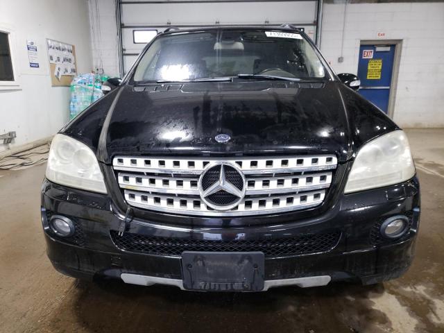4JGBB22E07A179552 - 2007 MERCEDES-BENZ ML 320 CDI BLACK photo 5
