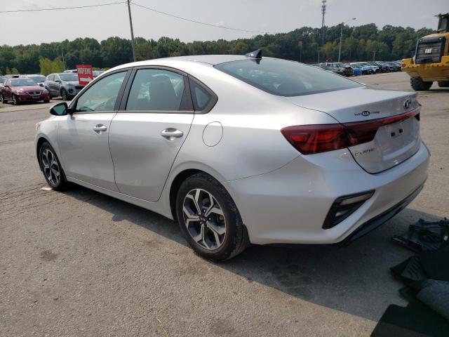 3KPF24AD8KE068506 - 2019 KIA FORTE FE SILVER photo 2