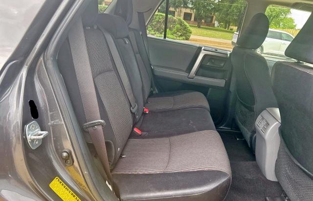 JTEZU5JR1B5032513 - 2011 TOYOTA 4RUNNER SR5 GRAY photo 6