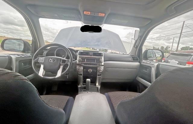 JTEZU5JR1B5032513 - 2011 TOYOTA 4RUNNER SR5 GRAY photo 9